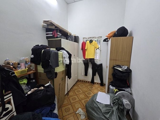 Cần bán ngay và luôn nằm trên đường số 8 giá chỉ nhỉnh 3 tỷ