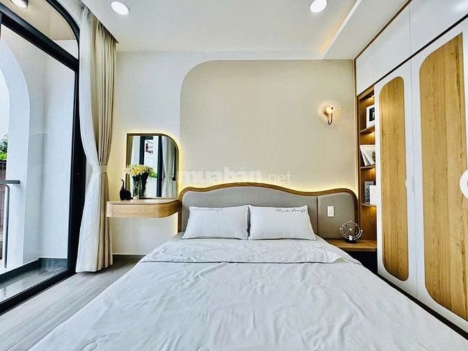 Kẹt Tiền Chủ Cần Bán Căn Nhà, DT 42,7m2, Ngay Đ. Đông Sơn, Q.Tân Bình