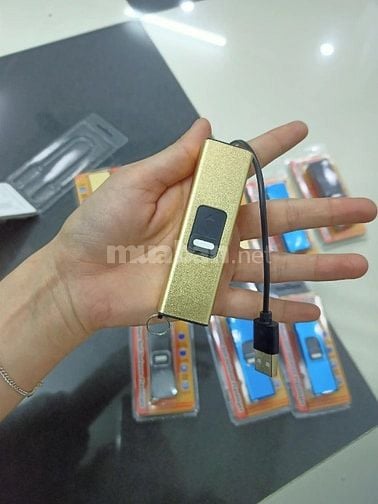 Siêu Phẩm Bảo Vệ Cá Nhân – Móc Khóa Chích Điện