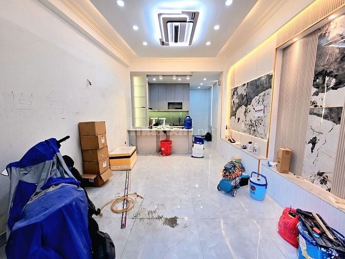  SIÊU PHẨM HOÀNG DIỆU – QUẬN 4 💥 3 TẦNG – HẺM 1 TRỤC – GẦN MẶT TIỀN