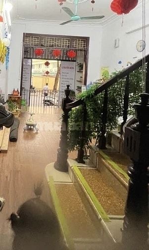 Giảm 3 tỷ!!! Nhà mặt phố Đền Lừ 2, Hoàng Mai, Dt 55m2, 5t, mt 4.2.