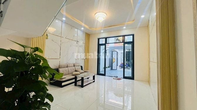 Bán nhà đường Hoàng Phan Thái, gần trường cấp 2 Bình Chánh