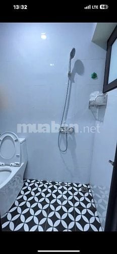 Bán tập thể p405 nhà E3 cầu thang 1 - Phương Mai 