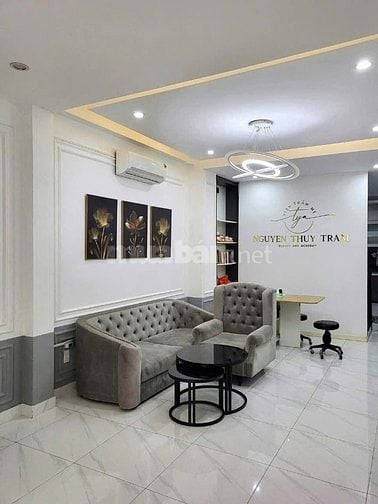 44m2! HXH! Bán nhà 3 tầng Hai Bà Trưng, P8. Ngay chợ Tân Định, BV Q1.