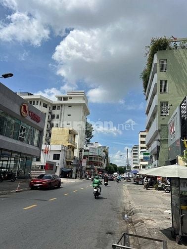 Bán nhà hẻm 175 đường Nguyễn Biểu, Phường 2, Quận 5