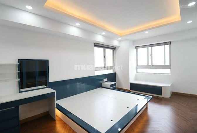 Bán căn hộ Cosmo City Quận 7. Vị trí đắc địa: 99 Nguyễn Thị Thập, Quận