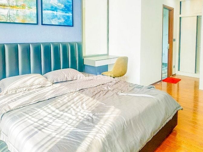 Bán Căn hộ tại D'Edge Thảo Điền tầng cao view sông 3 phòng ngủ 142m2