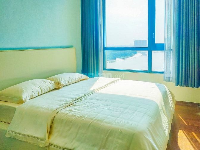 Bán Căn hộ tại D'Edge Thảo Điền tầng cao view sông 3 phòng ngủ 142m2