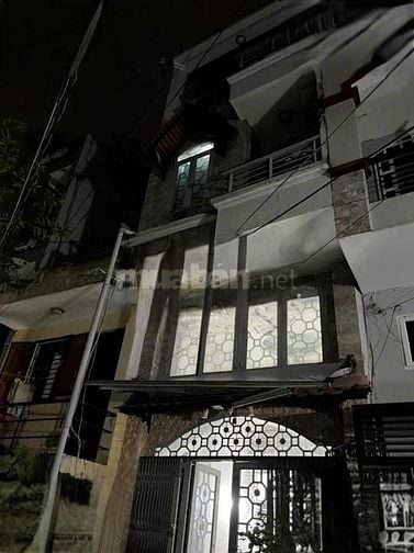 Cho thuê gấp NC nhà mới đẹp HXh Nguyễn Văn Đậu,P11,Bình Thạnh!!! 