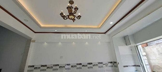 Bán nhà hẻm nhựa 6m, đường số 11, 67 m2, xây 4 tầng BTCT, chỉ 7 tỷ.