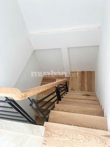 Bán nhà hẻm xe hơi gần Aeon Mall Bình Tân, 4.3x16m, giá 5.9 tỷ