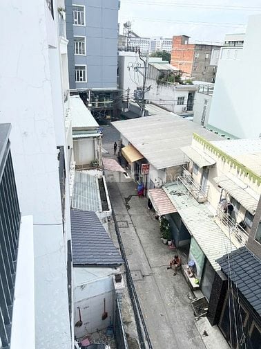 Bán nhà hẻm xe hơi gần Aeon Mall Bình Tân, 4.3x16m, giá 5.9 tỷ