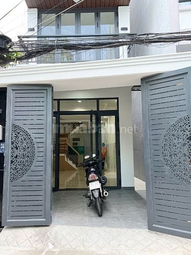 Bán nhà hẻm xe hơi gần Aeon Mall Bình Tân, 4.3x16m, giá 5.9 tỷ