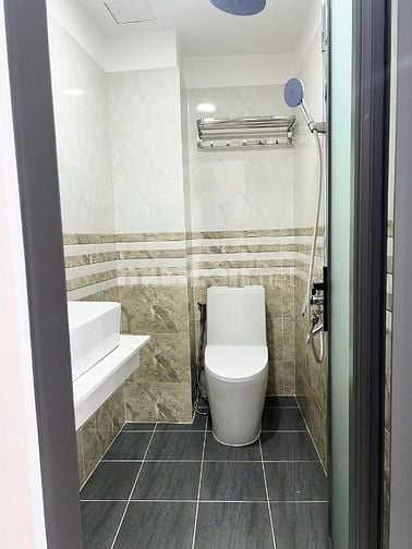 Bán nhà hẻm xe hơi gần Aeon Mall Bình Tân, 4.3x16m, giá 5.9 tỷ
