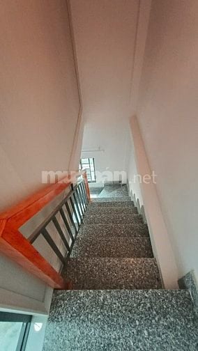 Bán nhà phố chính chủ đường Quang Trung, P10, gần nhà thờ Xóm Thuốc