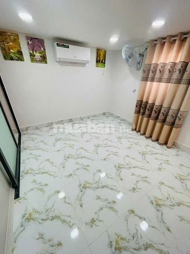 Bán nhà phố chính chủ đường Quang Trung, P10, gần nhà thờ Xóm Thuốc