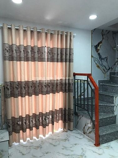 Bán nhà phố chính chủ đường Quang Trung, P10, gần nhà thờ Xóm Thuốc