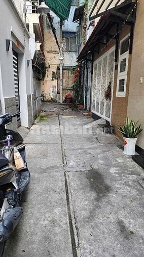Bán nhà mới sổ hồng riêng 27m2 (4 tầng DTSD:97m2) Lê Hồng Phong Q5