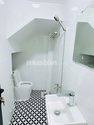 HOÀNG DIỆU - 45M2 - NỞ HẬU - NHÀ MỚI - THANG MÁY
