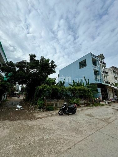 Bán đất góc 2 mặt tiền An Dương Vương, Bình Tân, 138m2, giá 10.5 tỷ