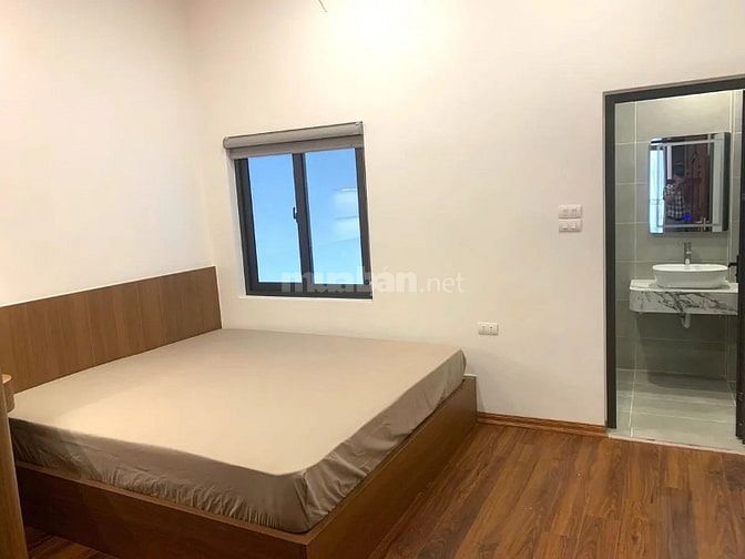 Bán nhà khu vực Cổ Nhuế, Bắc Từ Liêm, 4 tầng đẹp, gần chợ, trường đại 