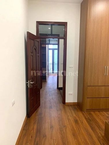 Bán nhà khu vực Cổ Nhuế, Bắc Từ Liêm, 4 tầng đẹp, gần chợ, trường đại 