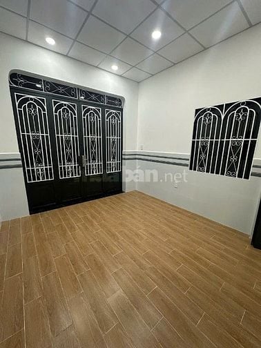 2 tầng Nhà đẹp ở liền Phạm Thế Hiển P5Q8 shr hoàn công gần cầu Hiệp Ân