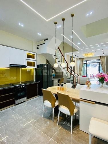Cô Sáu bán nhanh nhà Đất Thánh, TB. 79m2 full nội thất 6ty550