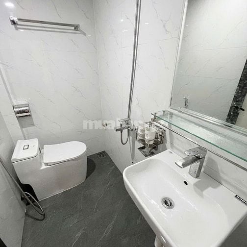 Cho thuê cả nhà hoặc từng căn hộ dịch vụ, số 46 phố Nam Ngư-Hoàn Kiếm