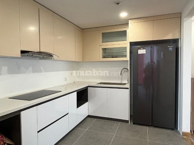 Chính chủ chuyển nhượng căn 140,5m2 cc trung tâm quận Cầu Giấy