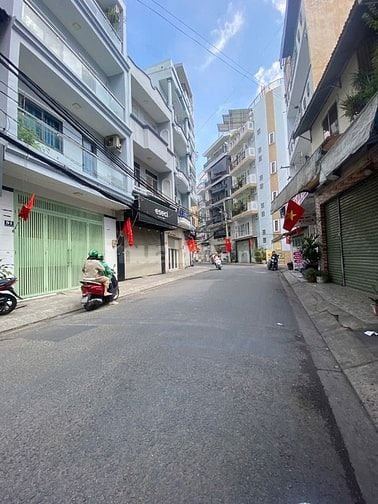 Góc 2MT đường Phùng Văn Cung - PXL - P.2 - PN. 5.5x11m HĐT 18Tr/tháng.