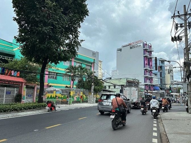 CHDV ngang 8m hẻm 276 Thống Nhất 240m2 6T 31PN 160tr gần Lotte 36.5 tỷ