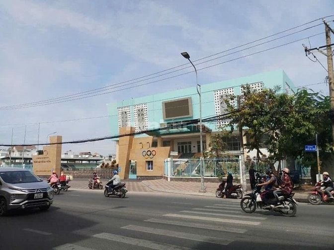 CHDV ngang 8m hẻm 276 Thống Nhất 240m2 6T 31PN 160tr gần Lotte 36.5 tỷ