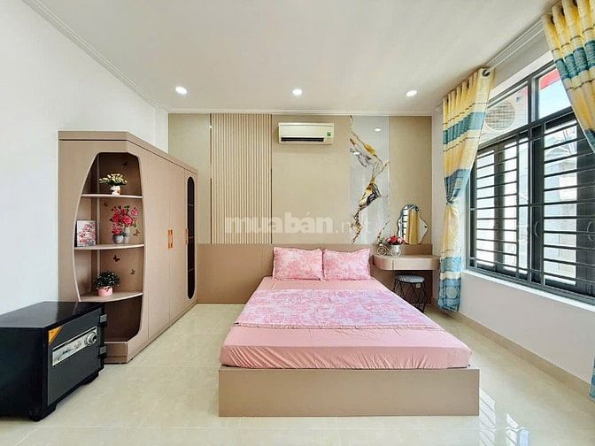Mua ngay căn nhà 51.2m2 ngay Phạm Văn Hai, TB. Giá: 3 Tỷ 290. Có SHR