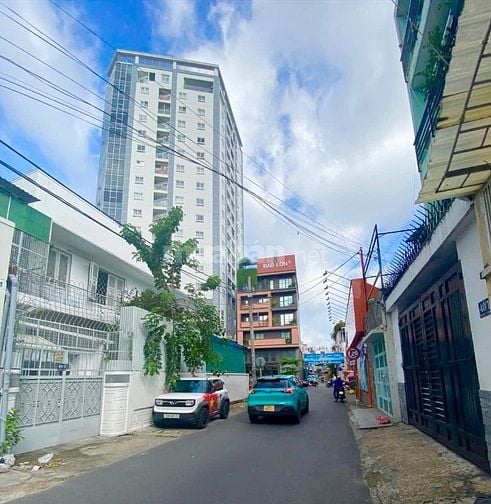 HXH đường Lam Sơn P5 PN. 4.4x16m 5 Tầng 9Pn 1MB. HĐT khoán 35Tr/tháng.