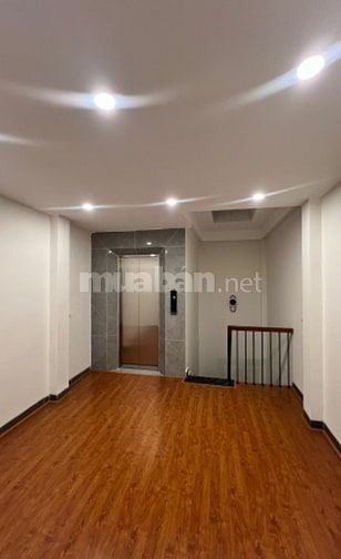 Cho Thuê Nhà nguyên căn 55m2 6 Tầng tại Hồng Tiến Long Biên 