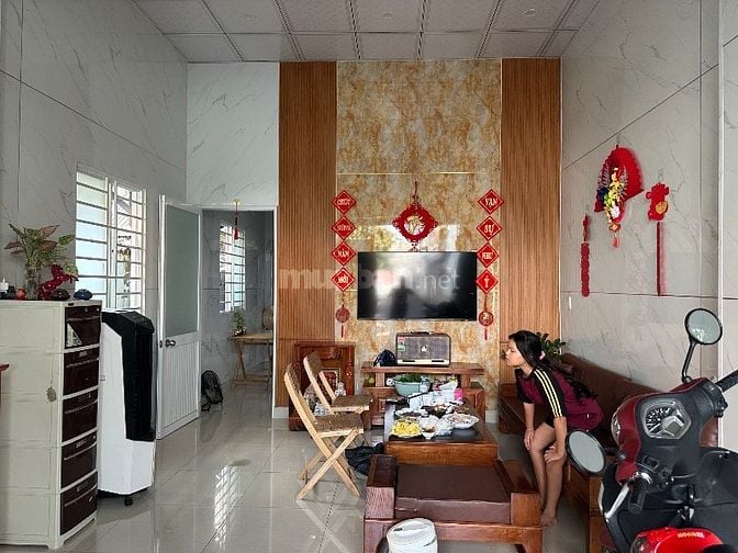 NHÀ BÁN 158,5m2 - Tân Phong (3,4tỷ)