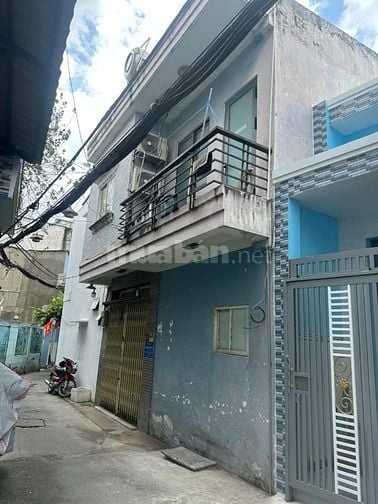 Bán nhà sau căn mặt tiền đường Trần Xuân Soạn, Phường Tân Hưng, Quận 7
