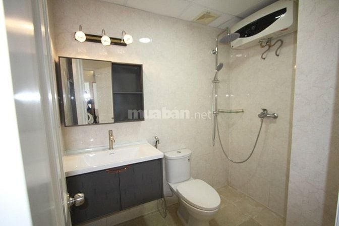 Gia đình cần bán gấp căn hộ Central Plaza, 55m², 2PN, 2WC–Giá 3.85 tỷ