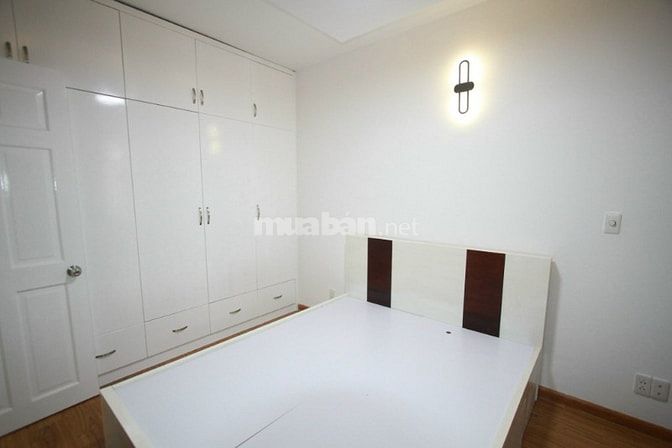 Gia đình cần bán gấp căn hộ Central Plaza, 55m², 2PN, 2WC–Giá 3.85 tỷ