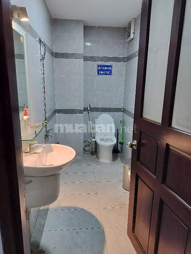 Bán nhà ngang 5m hiếm có giá chỉ 17.9 tỷ