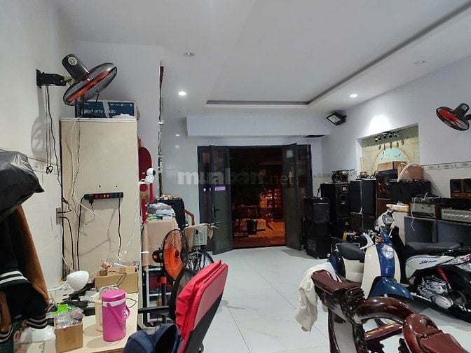SỐC! GIẢM SÂU 7.7 Tỷ - 4 TẦNG, 4PN, HẺM XE TẢI TÔ NGỌC VÂN LINH ĐÔNG 