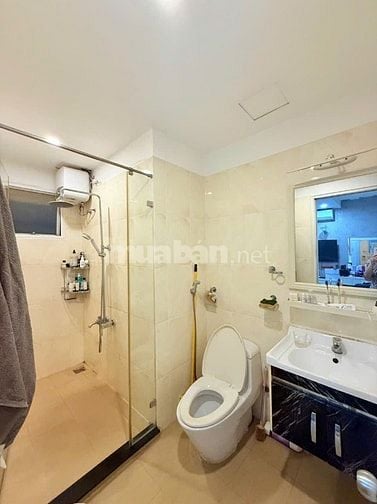 Cần cho thuê gấp căn hộ chung cư Sao Mai , 153 - 161 Lương Nhữ Học , p