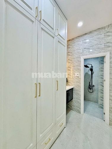 Siêu phẩm 3 TẦNG mới 42/ Hồ Văn Huê, P9, Phú Nhuận, 3 lầu, giá 6,45tỷ