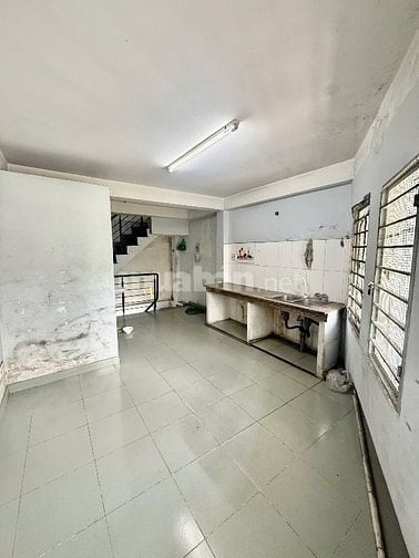 ⭐️Nhà 3 Lầu Mặt tiền kinh doanh sầm uất bậc nhất Phạm Văn Đồng, P3