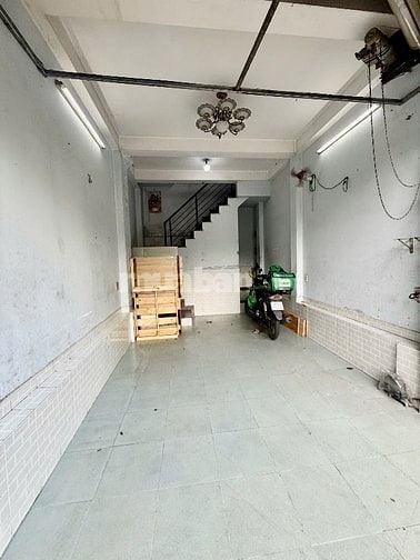 ⭐️Nhà 3 Lầu Mặt tiền kinh doanh sầm uất bậc nhất Phạm Văn Đồng, P3