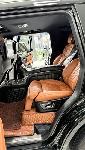 Bán Lexus LX570 MBS 4 chỗ  Siêu Vip, sản xuất 2020, nhập Trung Đông.