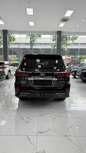 Bán Lexus LX570 MBS 4 chỗ  Siêu Vip, sản xuất 2020, nhập Trung Đông.
