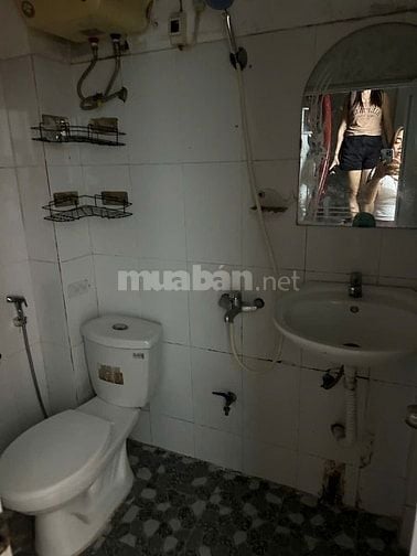 Cho thuê nhà ngõ 117 Nguyễn Khoái, đối diện cây xăng Lương Yên 