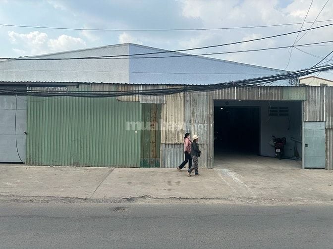 CHO THUÊ NHÀ XƯỞNG 220M2 HÓC MÔN HOÀN THIỆN